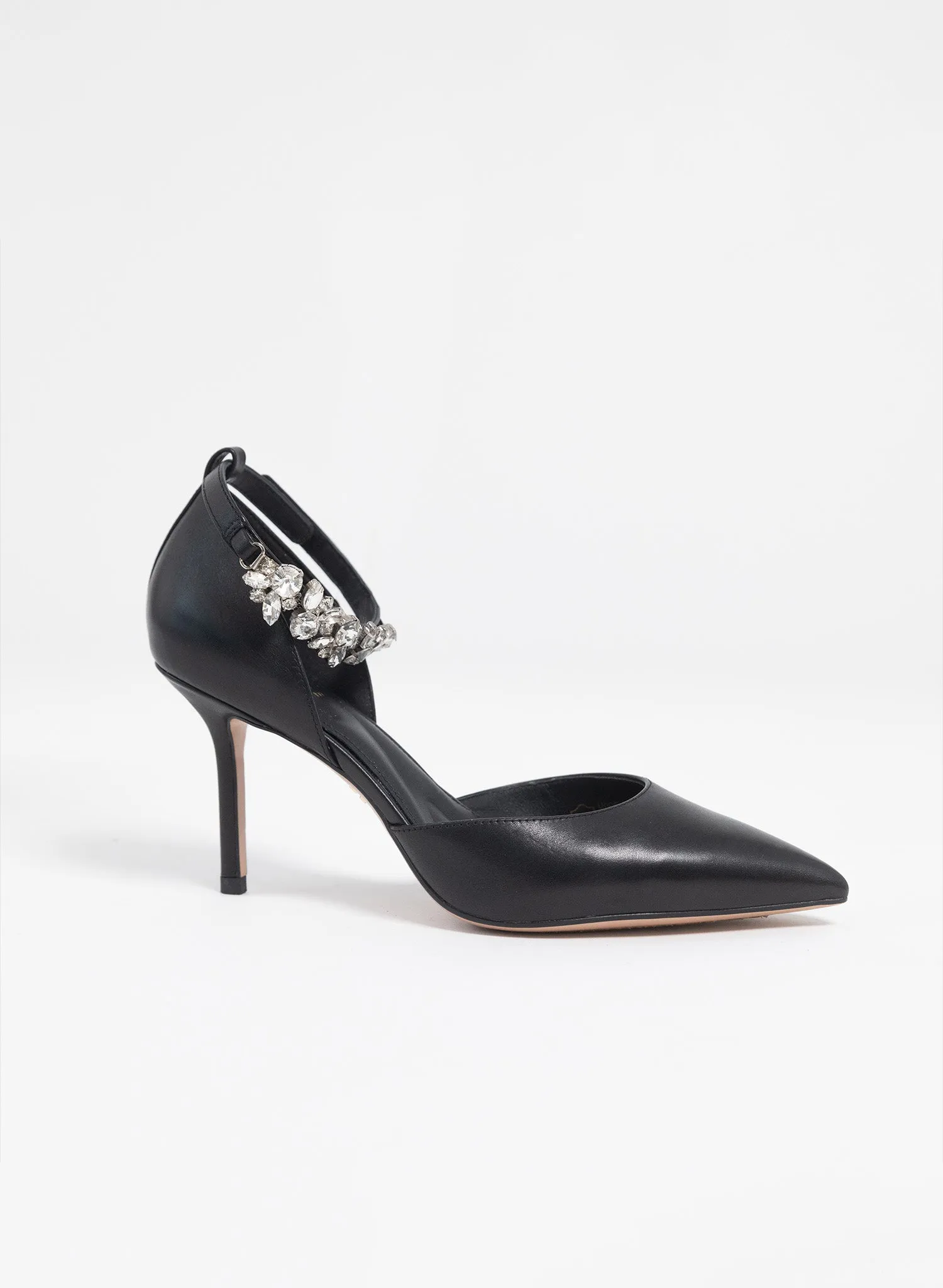 Adorné black flower strap and basic leather strap - One shoe, two strap options.