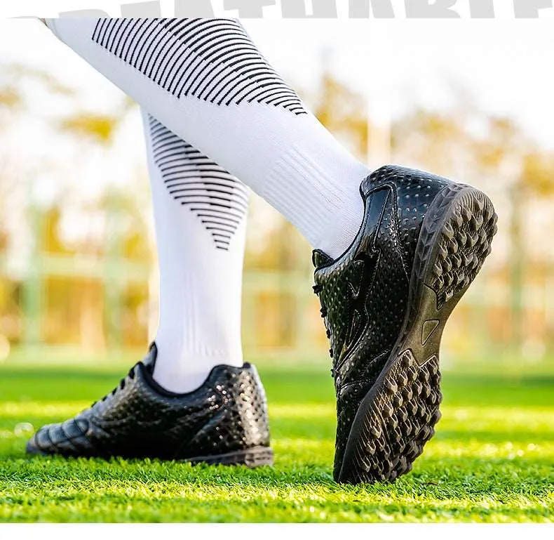 Breathable Low-Top Soccer Cleats for Summer Training