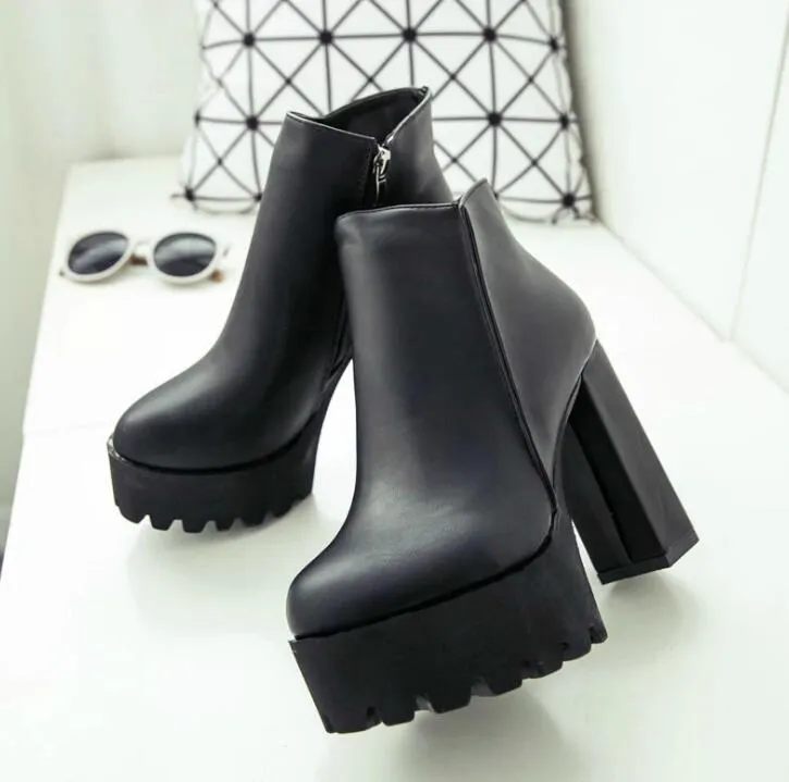 'Goth Chic' Gothic Black Ankle boots