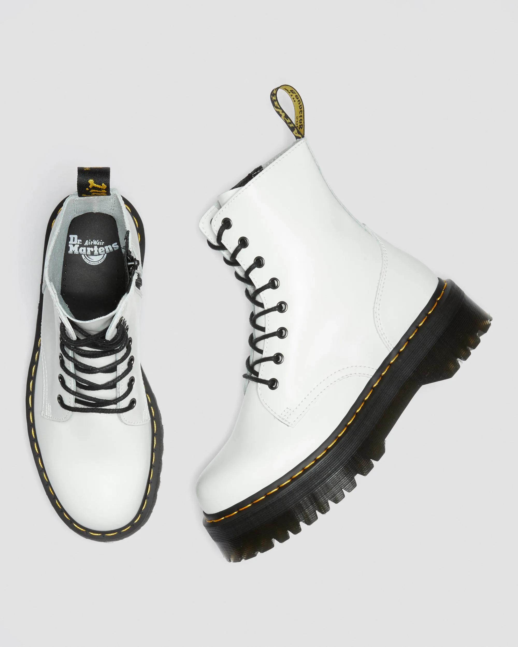 Jadon platform boots in smooth leather Dr. Martens