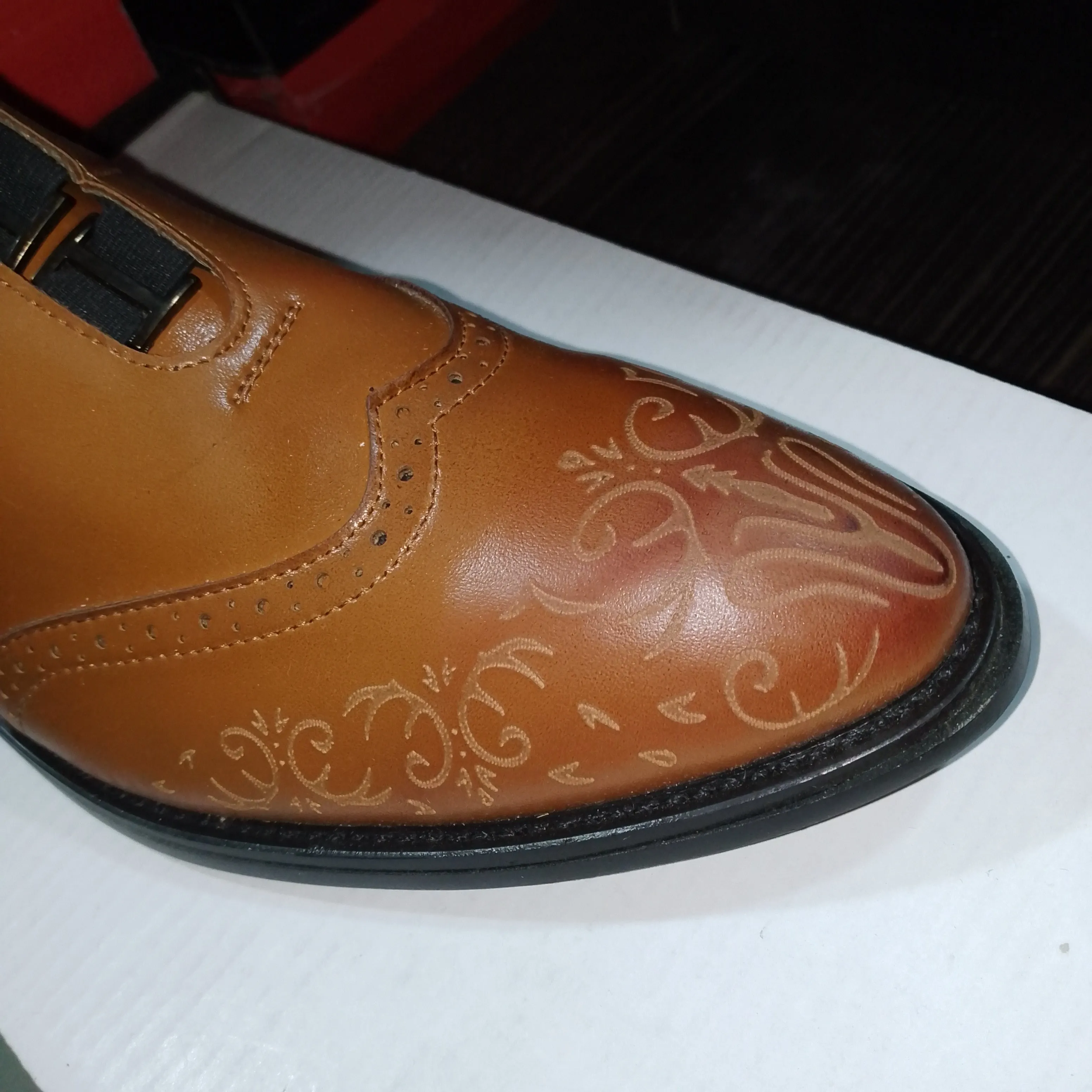 men's leather shoes